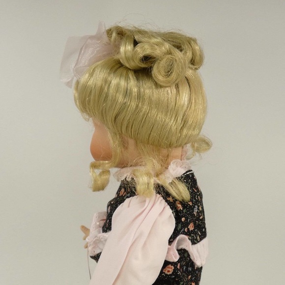 1991 Knowles My Closet Friend Evie Boo Bear And Me Porcelain Doll /w stand FCJE3 - Picture 5 of 12